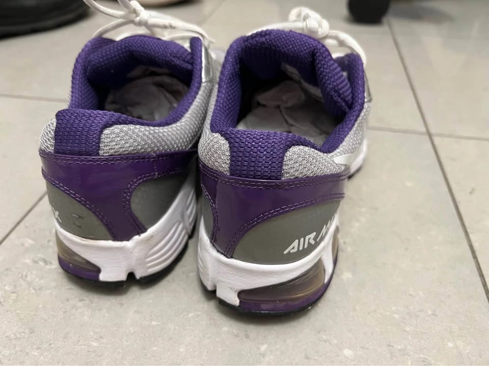 Nike air max for women size 8 - photo 4