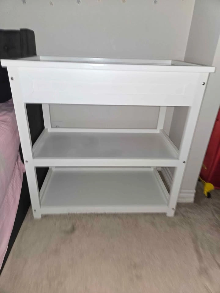 White Wooden Baby Changing Table - photo 2
