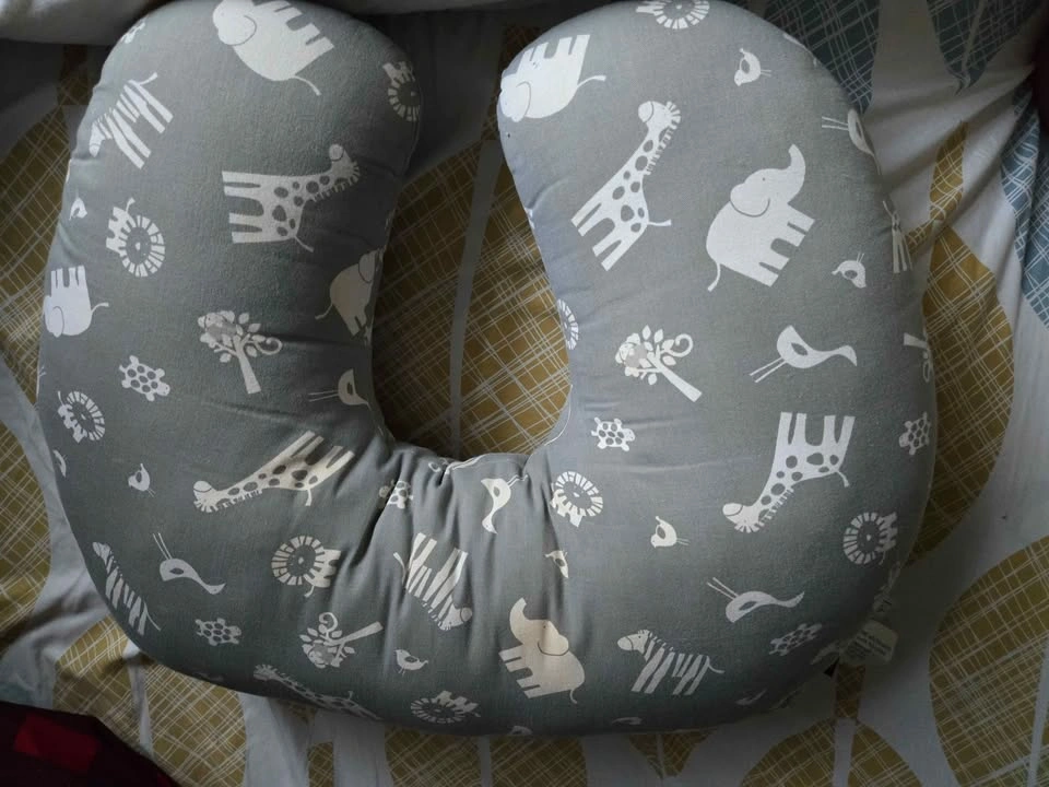 Boppy Nursing Pillow - photo 2