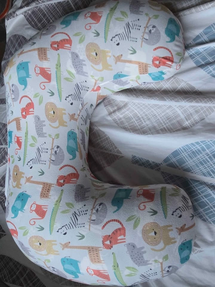 Boppy Nursing Pillow - photo 3