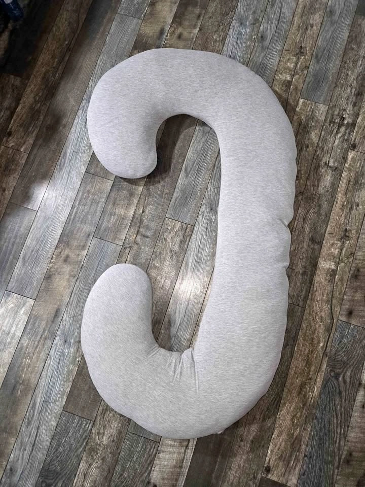 Grey C-Shaped Pregnancy Body Pillow
