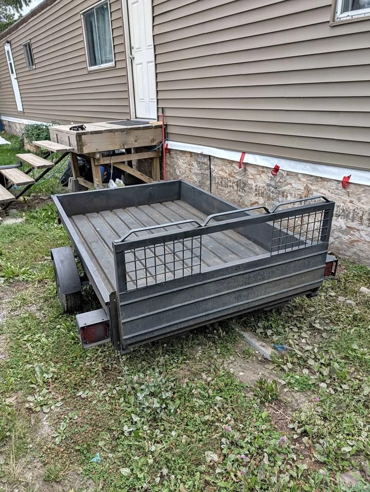 Single Axle Utility Trailer