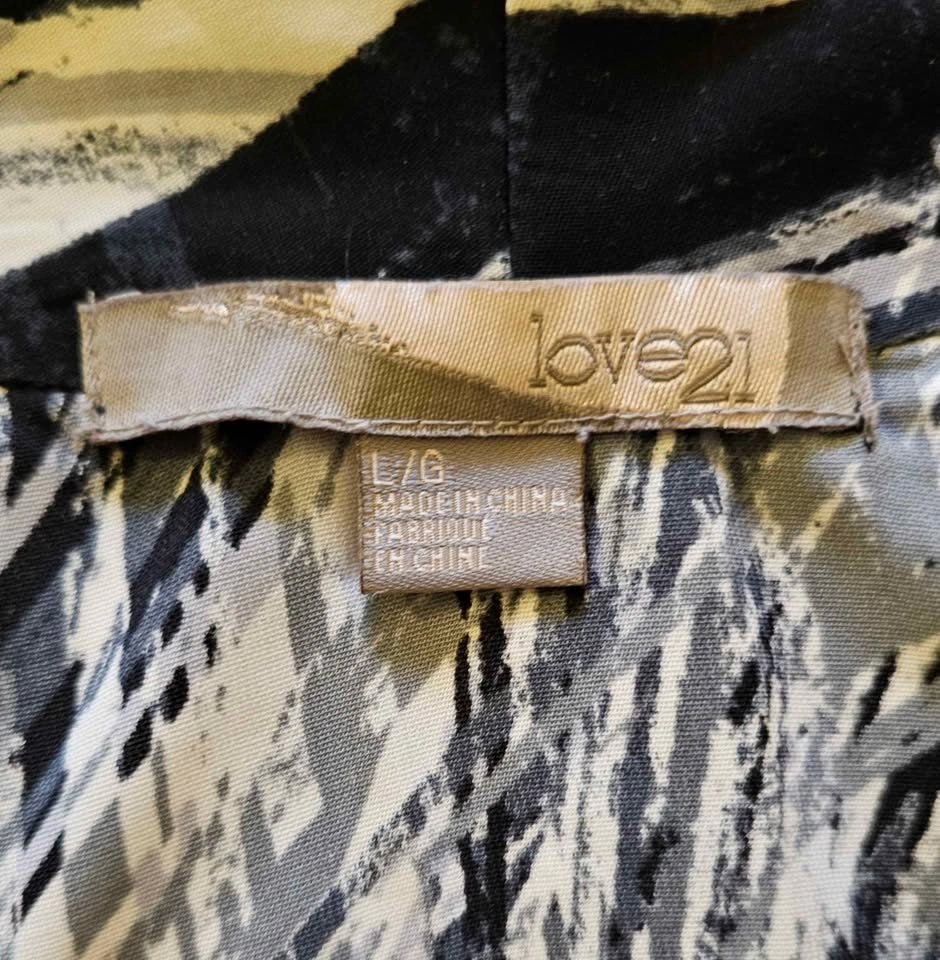 Forever 21 Women's Abstract Print Open-Front Blazer - Large - photo 2