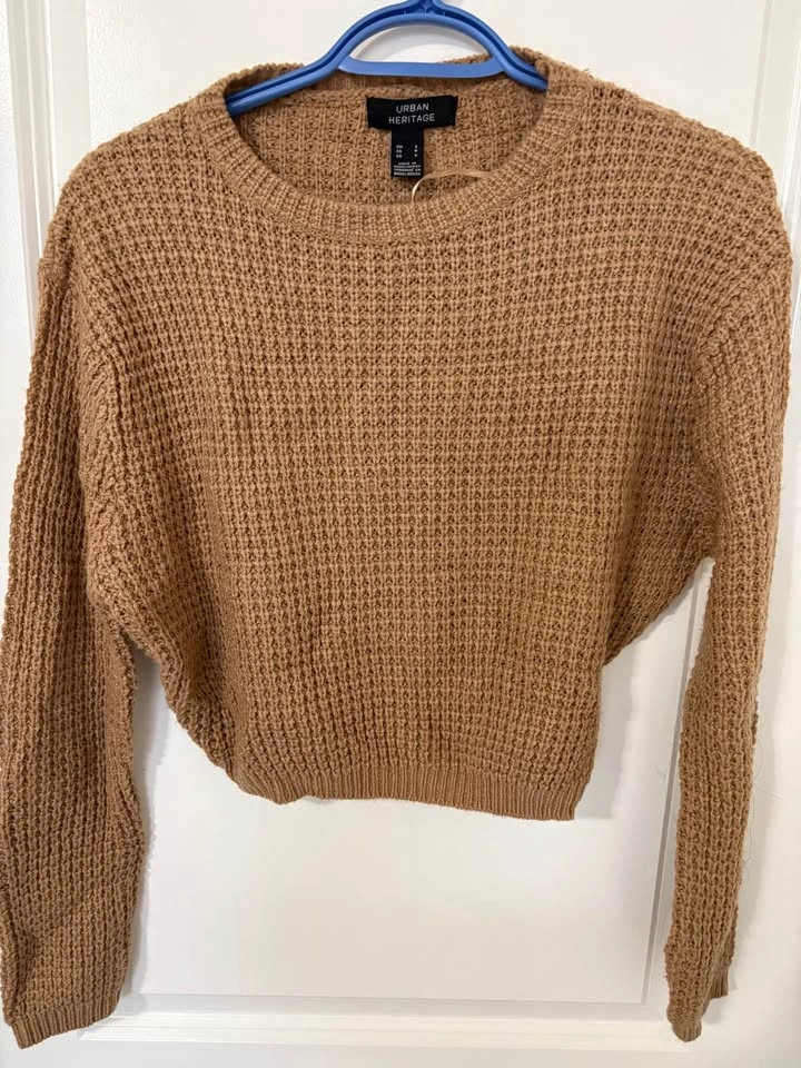Women’s clothing - photo 2