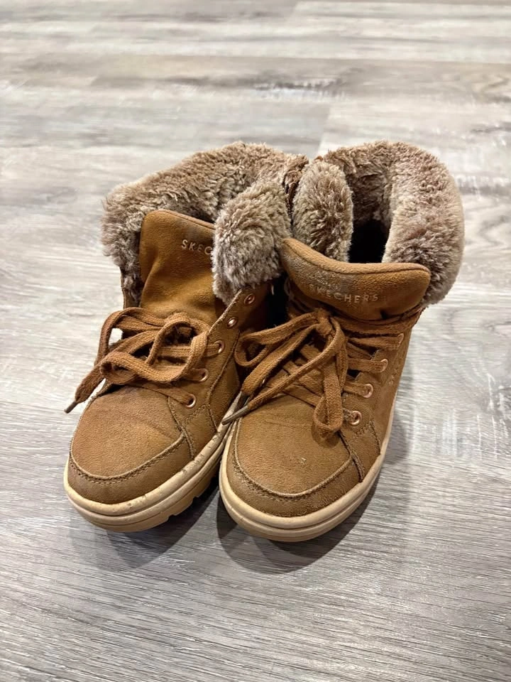 Kids boots