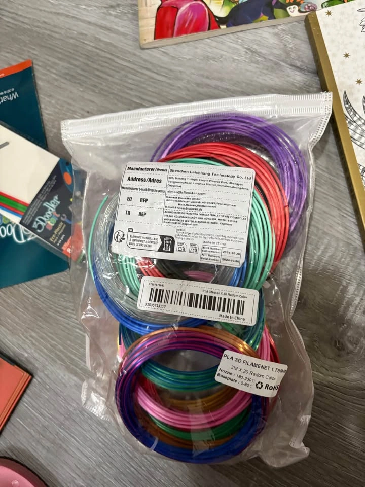 Spigen Pixel 7 Pro Case, Afloia Purifier, and 3D Pen Filament - photo 3