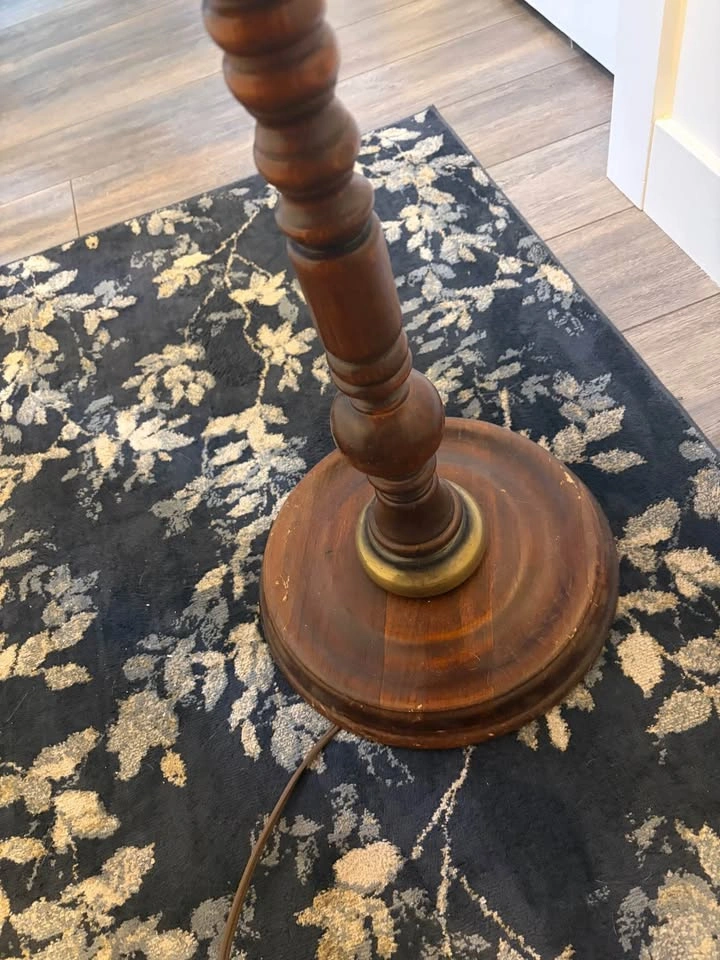 Vintage Wood Floor Lamp with Integrated Table - photo 4