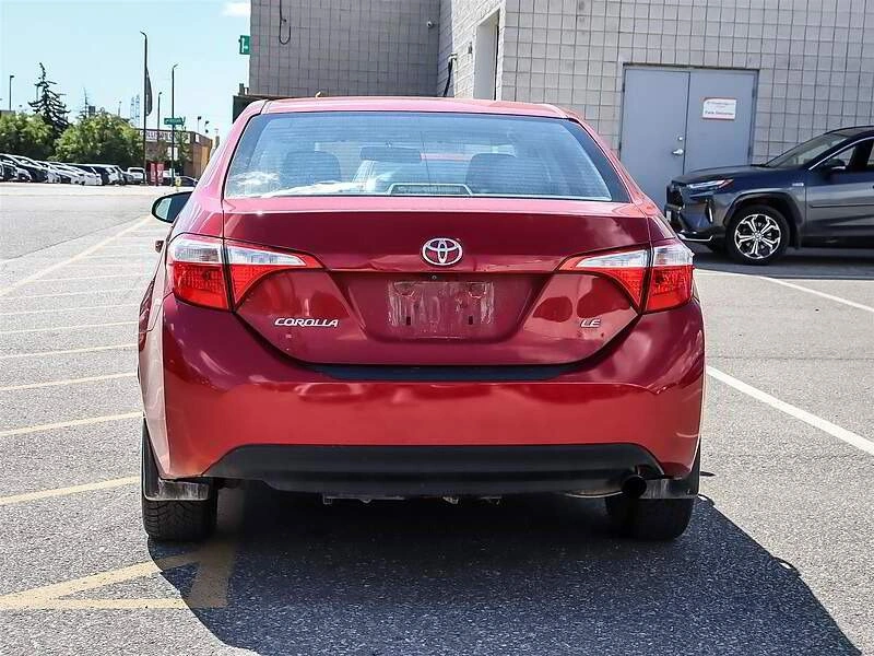 2015 Toyota Corolla LE - photo 3