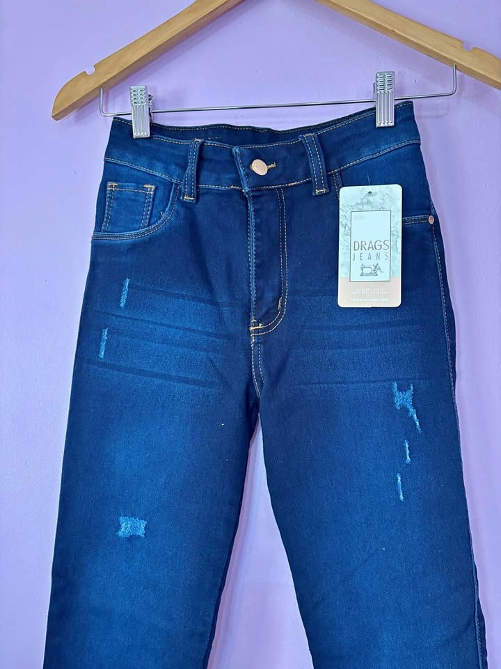Jeans levantacola size 24in