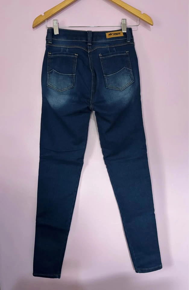 Jeans levantacola size 24in - photo 3