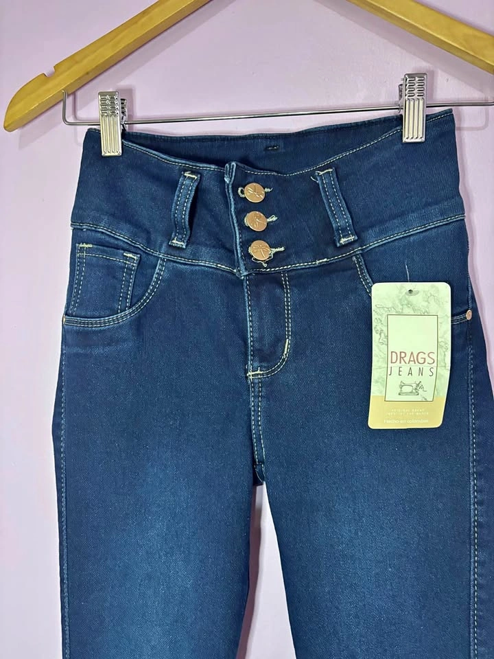 Colombian jeans size 24in