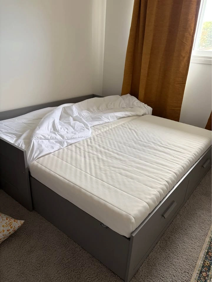 Perfect condition extendable bed - photo 5