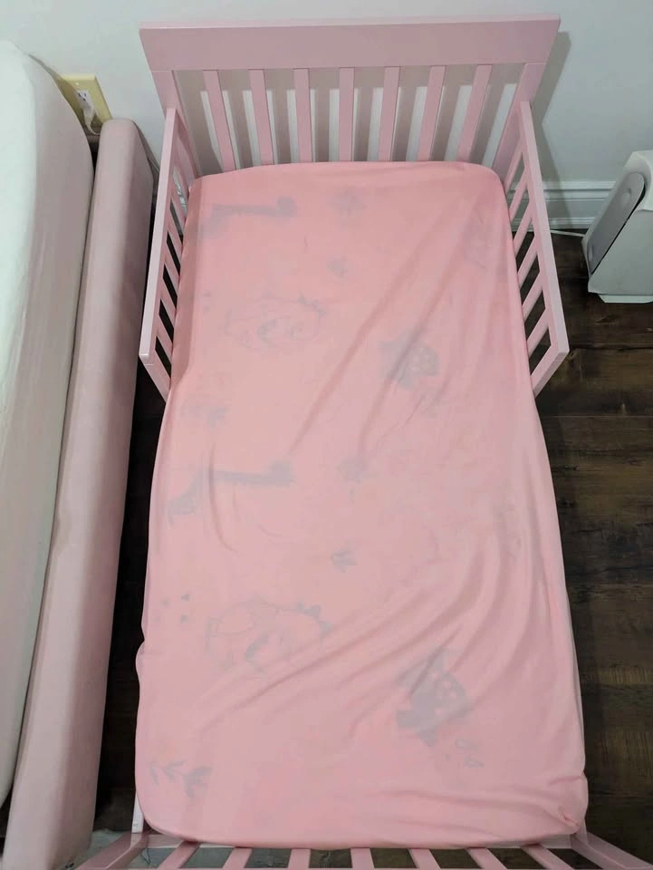 Pink Toddler Bed - photo 4