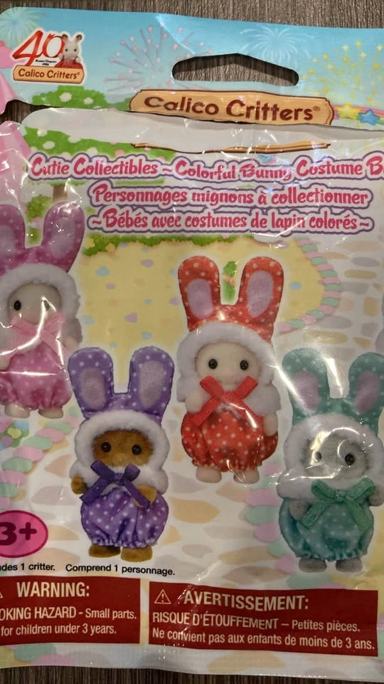 Trading Calico Critters Collectible Bunny Costume Series - Red C - photo 2