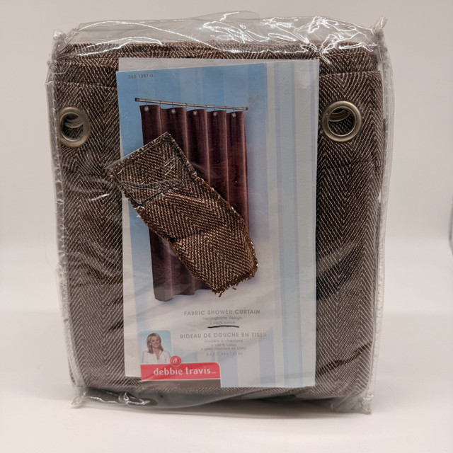 Debbie Travis Shower Curtain(brand new)
