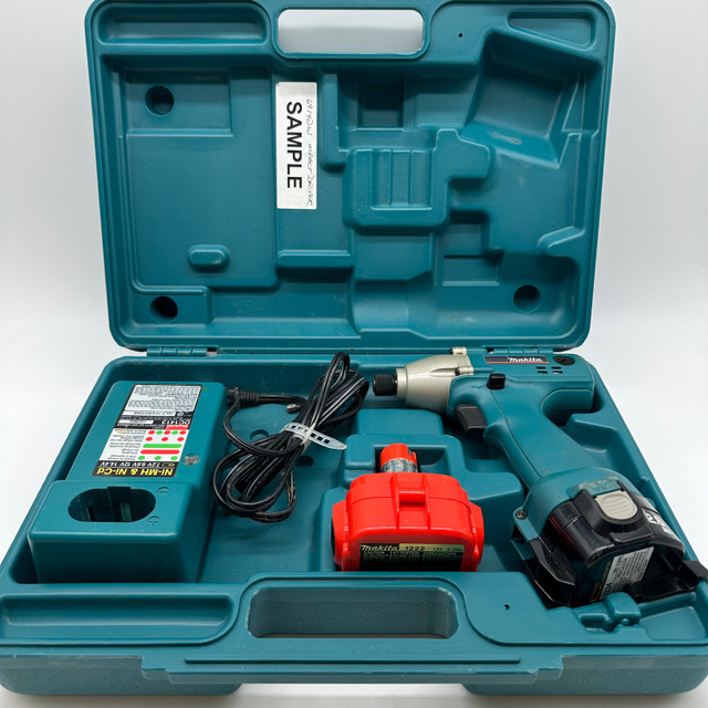 Makita 6914D 12V Cordless Impact Driver Kit