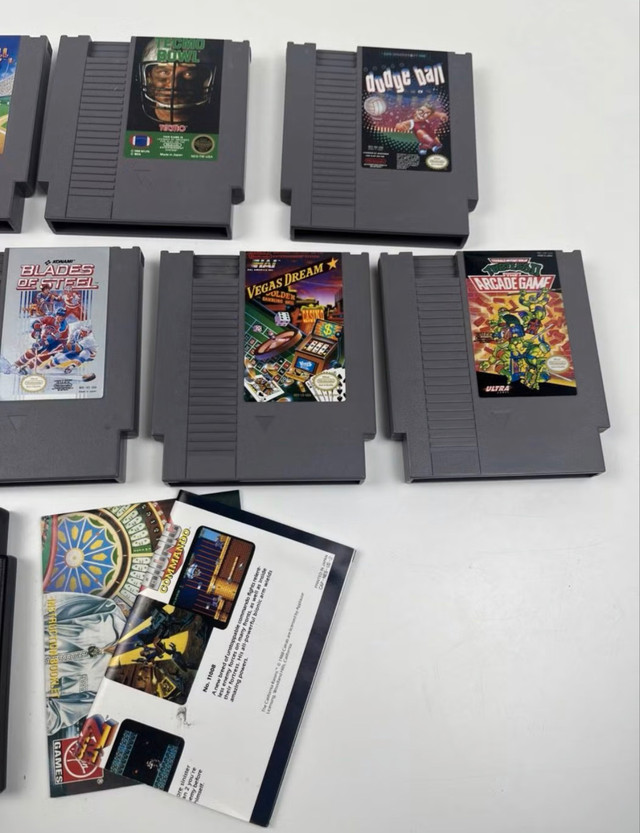 Lot of 8 Nintendo NES Cartridges – TMNT, Tecmo Bowl, … - photo 2
