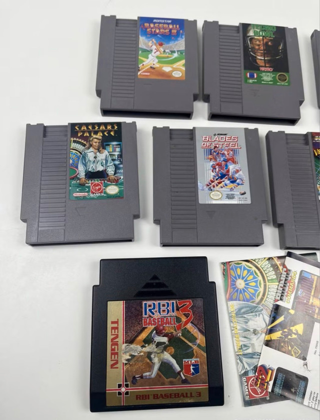 Lot of 8 Nintendo NES Cartridges – TMNT, Tecmo Bowl, … - photo 3