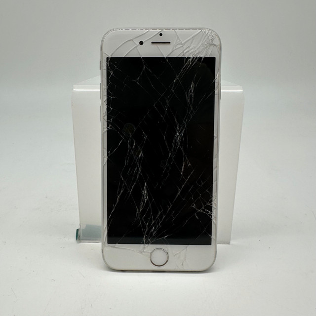 Apple iPhone 6 – Silver – For Parts or Repair