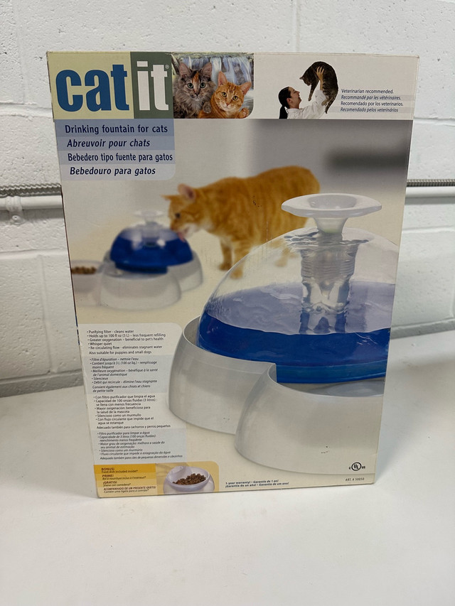 Brand New Catit Drinking Fountain for Cats – Filter