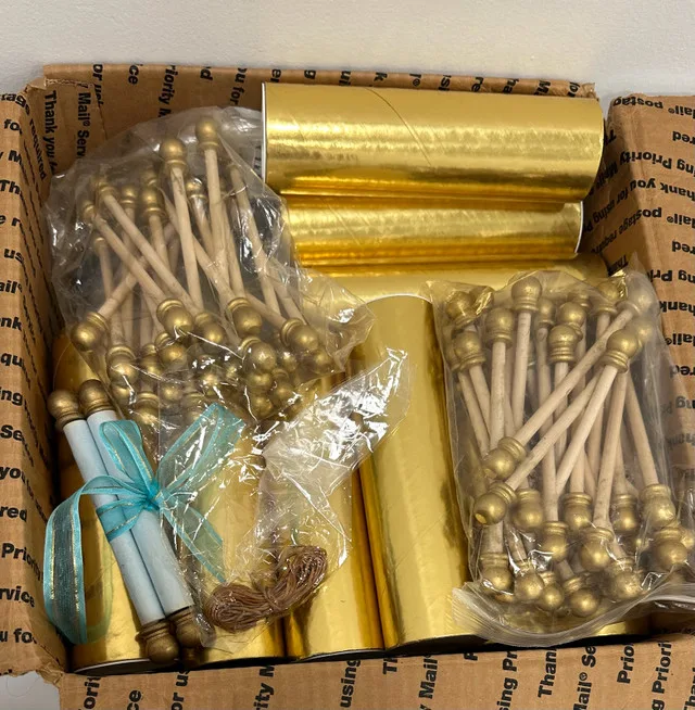 25-Piece DIY Scroll Invitation Kit – Gold & Elegant image indicator(3)