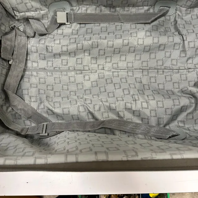 Millennium Rolling Suitcase image indicator(2)