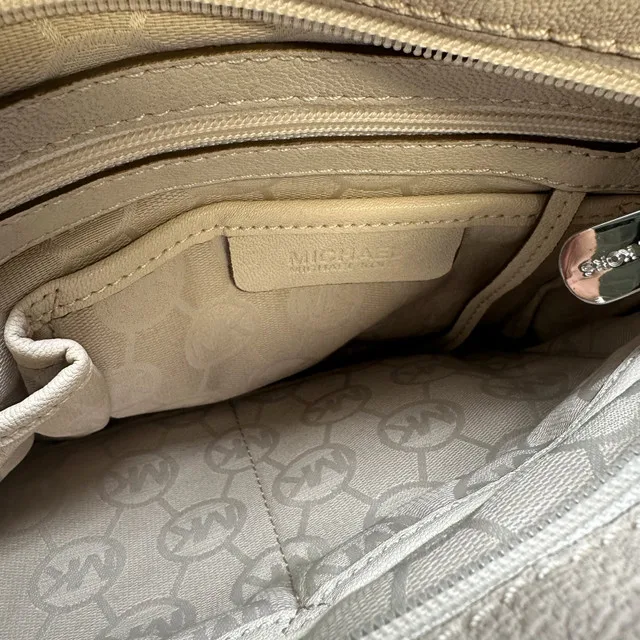Michael Kors bag leather vanilla shoulder satchel image indicator(4)