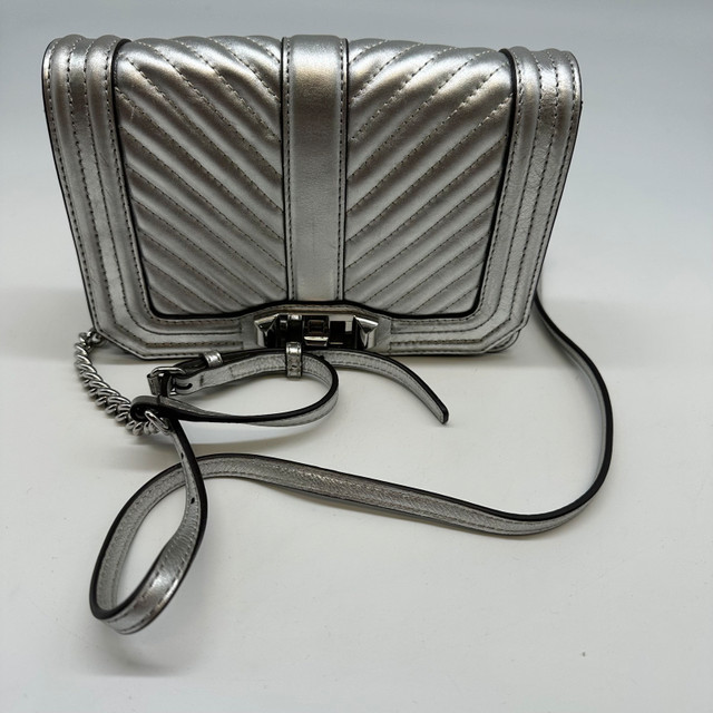 Rebecca Minkoff Quilted Chevron Crossbody Bag –Brand New - photo 3