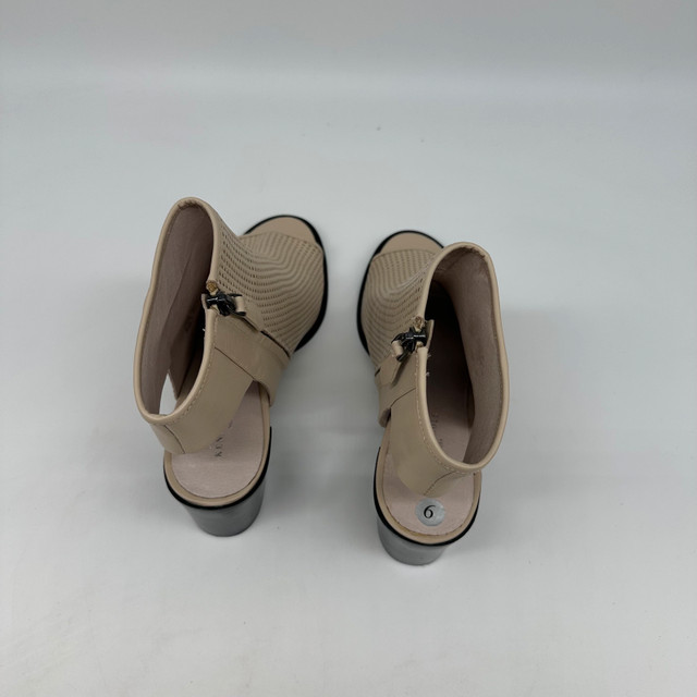 Kenneth Cole Women’s Beige Peep Toe Booties – Size9 - photo 4