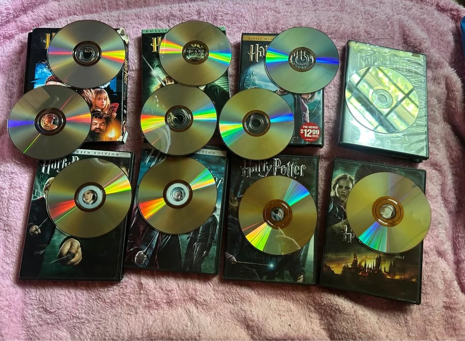 Harry Potter DVDs 1-8 - photo 2