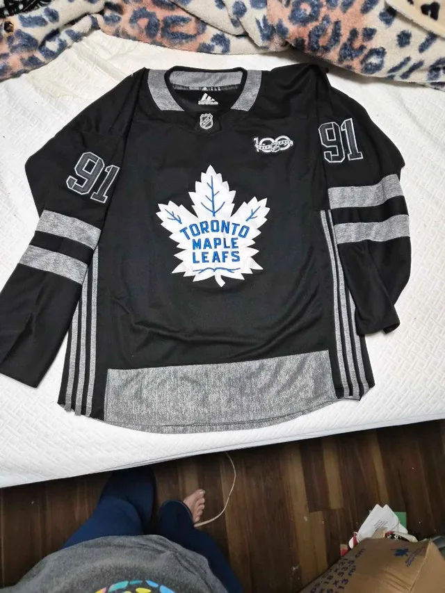 🥕Toronto Maple Leafs John Tavares Jersey - Adidas XL image indicator(2)
