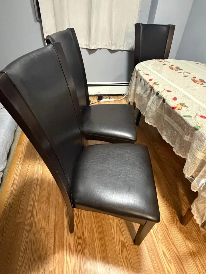 Dining Table Set with 4 Chairs – Moving Sale - photo 2