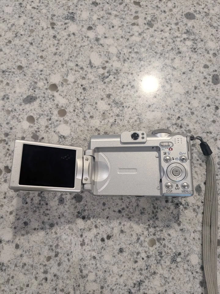 Canon PowerShot A630 Digital Camera - photo 4