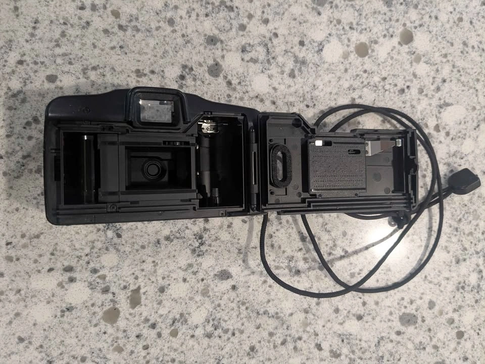 Canon Sure Shot Owl 35mm Film Camera - photo 2