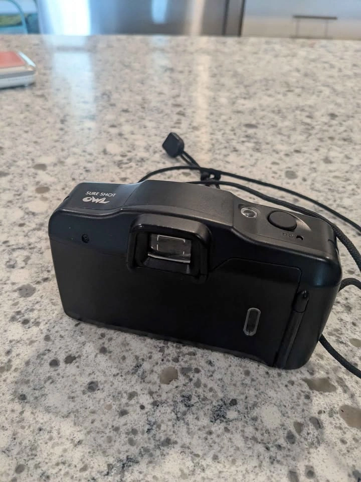 Canon Sure Shot Owl 35mm Film Camera - photo 3