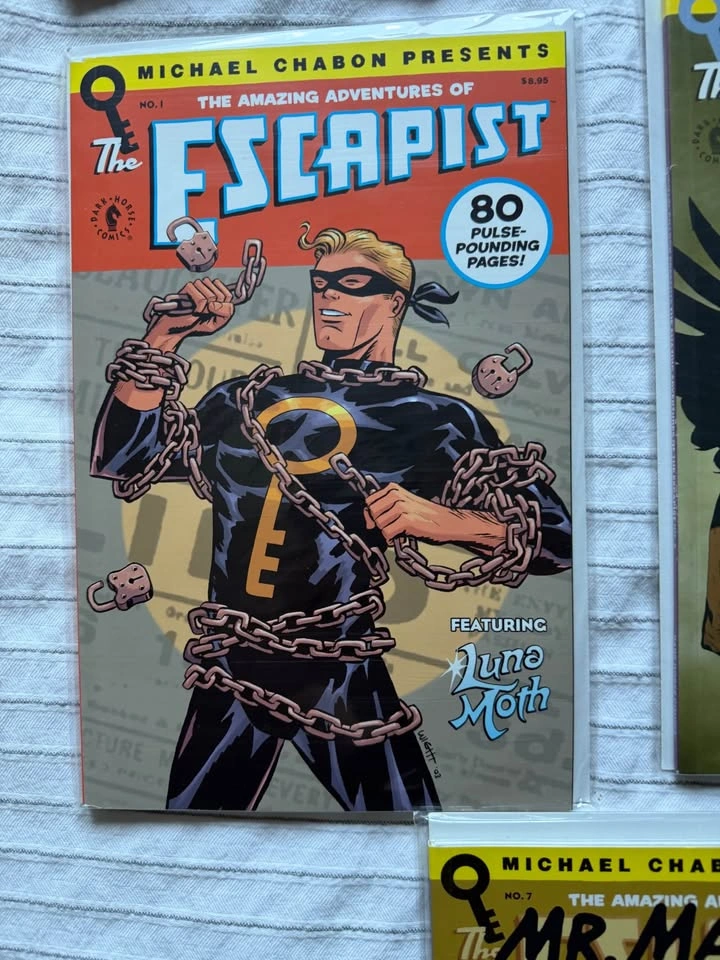 Michael Chabon's The Amazing Adventures of the Escapist #1-8 - photo 2