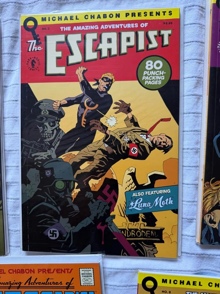 Michael Chabon's The Amazing Adventures of the Escapist #1-8 - photo 5