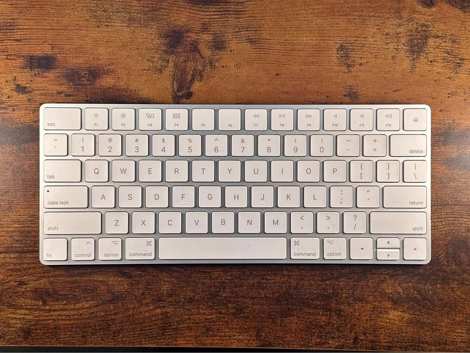 Apple Magic Keyboard A1644