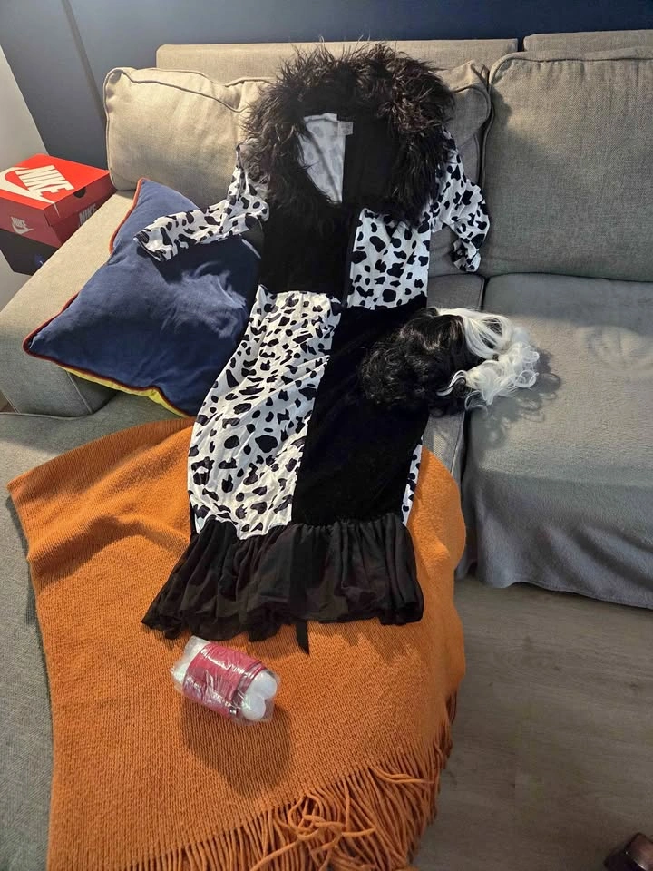 Brand New Cruella De Vil Costume Set — Complete Look (M–XL)