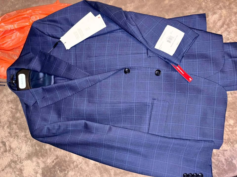 Calvin Klein Mabry Slim Fit Suit 38S / 31W