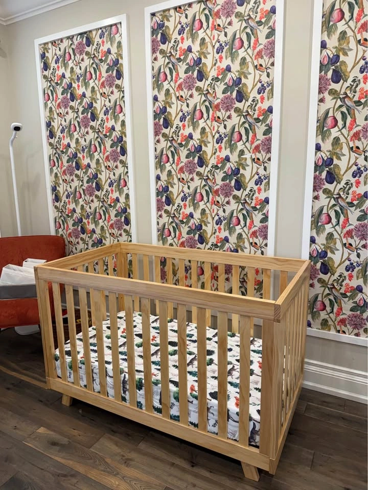 3 in 1 Convertible Crib with Premium Mattress