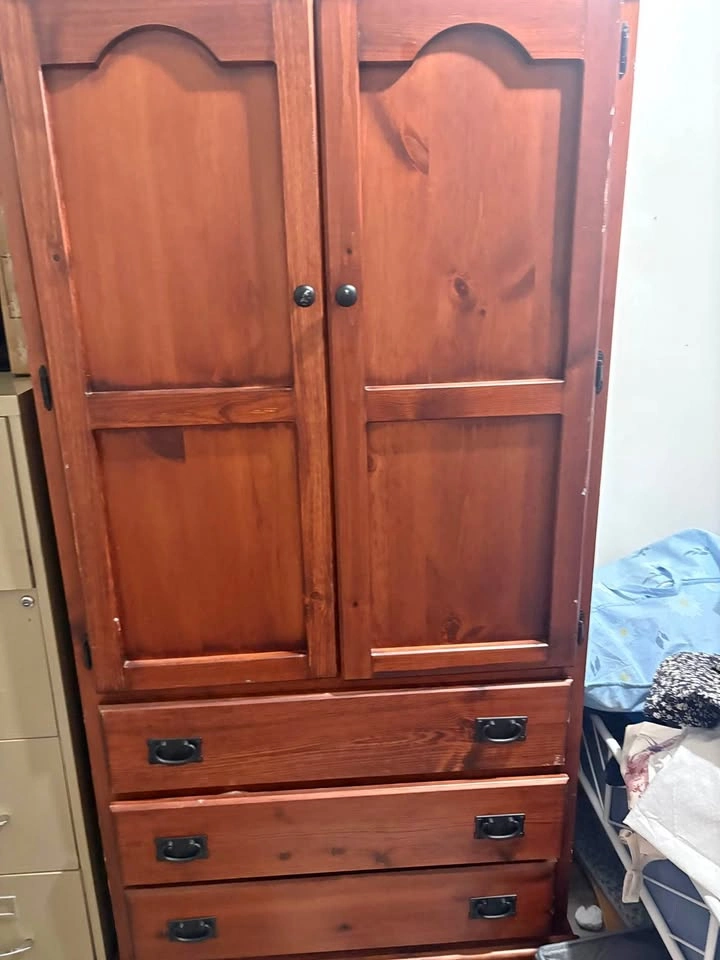 Closet wardrobe