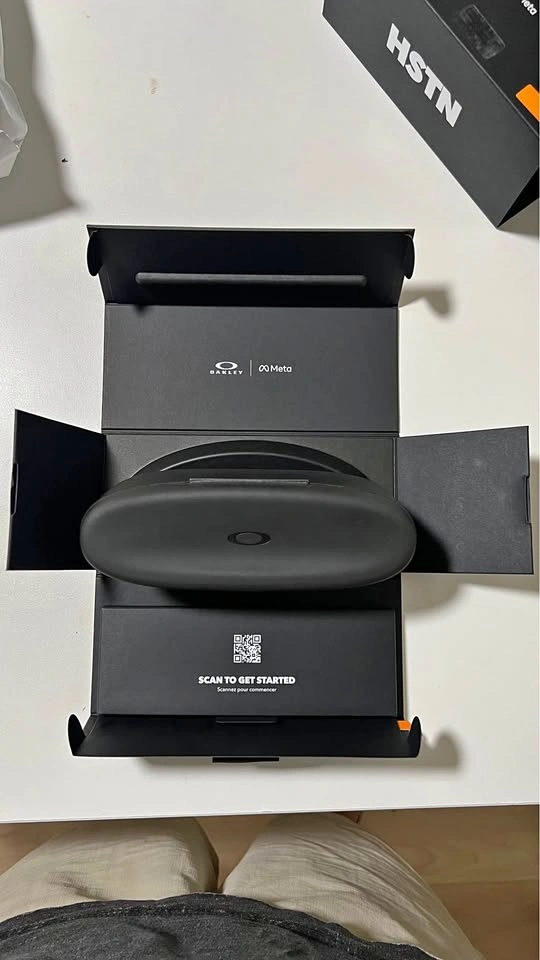 Oakley Meta HSTN Transitions | Like New | $600