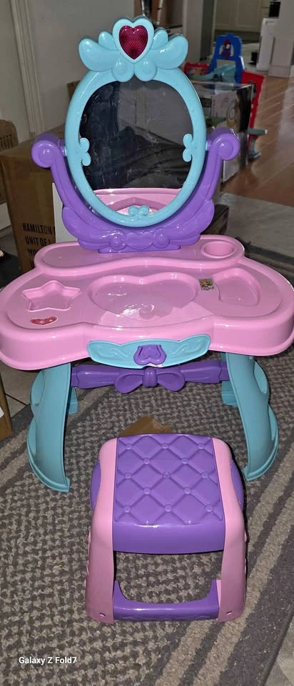 Disney Princess Magical Wand Cinderella Vanity Set