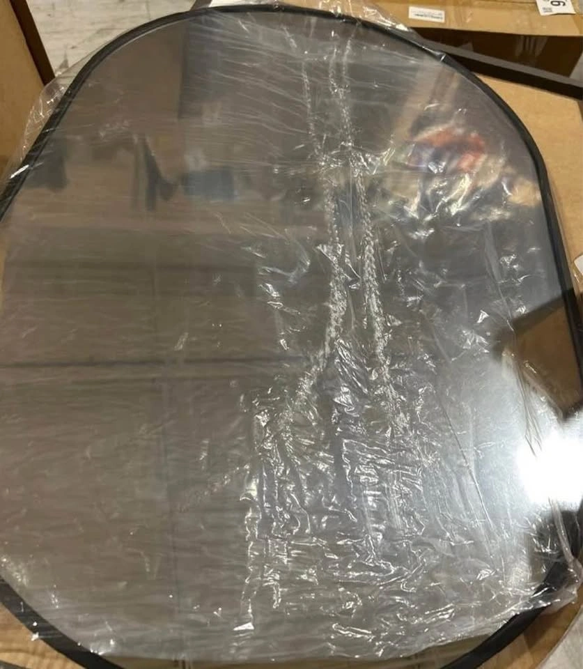 New in Box Oval Bathroom Mirror, Black, 20"x30" - photo 4