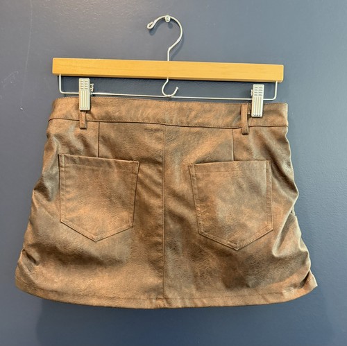Fashion Nova Juniors Faux Leather Mini Skirt Brown Size M NWT - photo 4