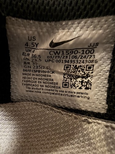 Nike Dunk Low Panda Black & White CW1590-100 Shoes Boys Size 4.5 - photo 3