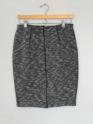 Women’s Tweed pencil skirt, Ann Taylor -size 4 -Elastic Waist