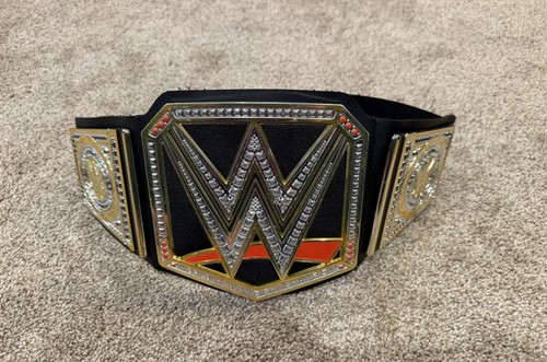 WWE World Heavyweight Championship Title Belt Kids Toy Replica - photo 2