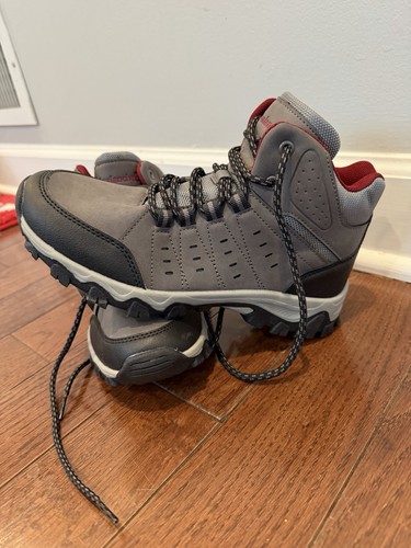NWT Women’s Synthetic leather hiking boots, Avalanche Pitch Mid-